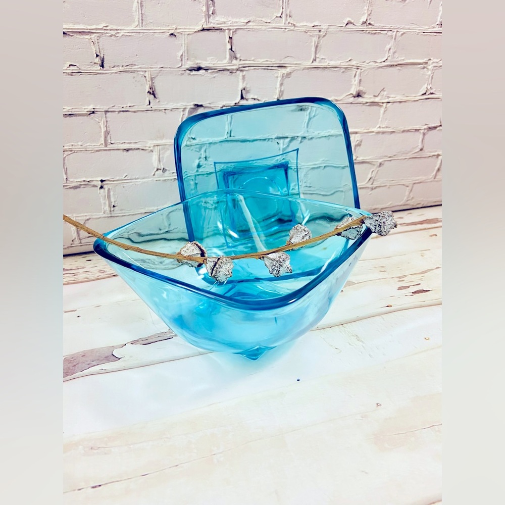 Vintage Hazel Atlas Moroccan Square Capri Colony Ice Blue Glass 6" Bowl